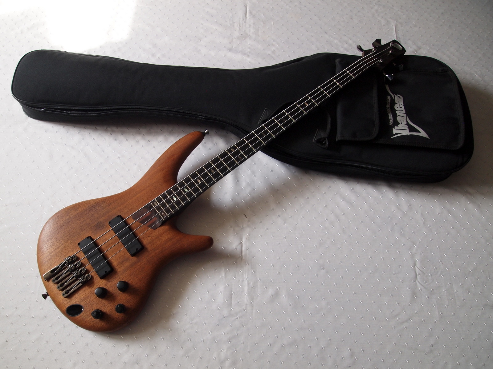 ibanezsr3000prestigejapan.jpg