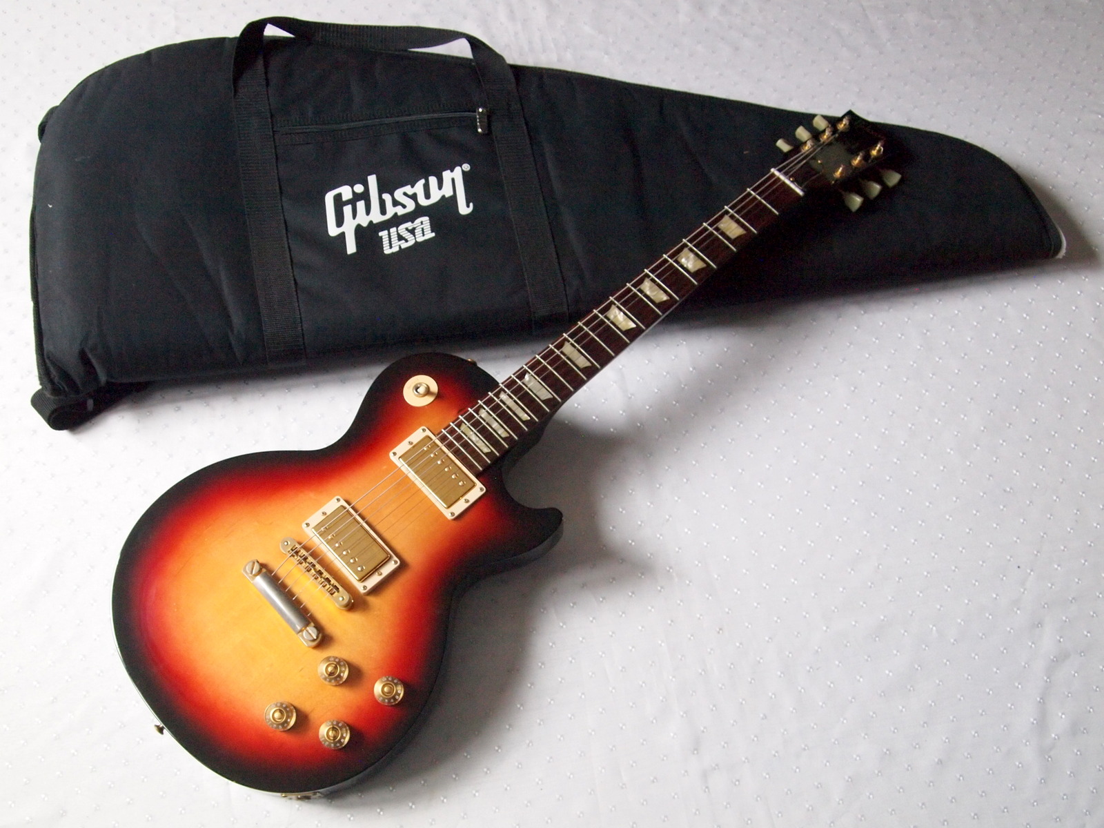 gibsonlpstudiotobacco.jpg