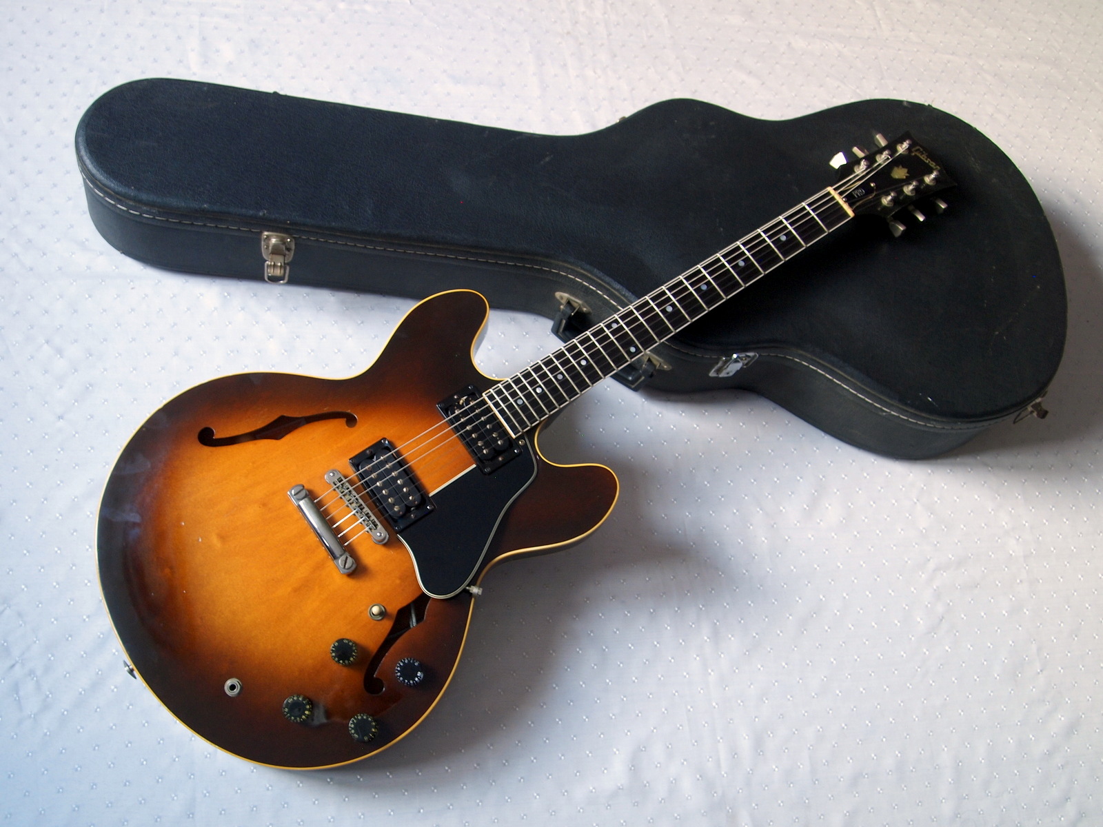 gibsones335pro1981.jpg