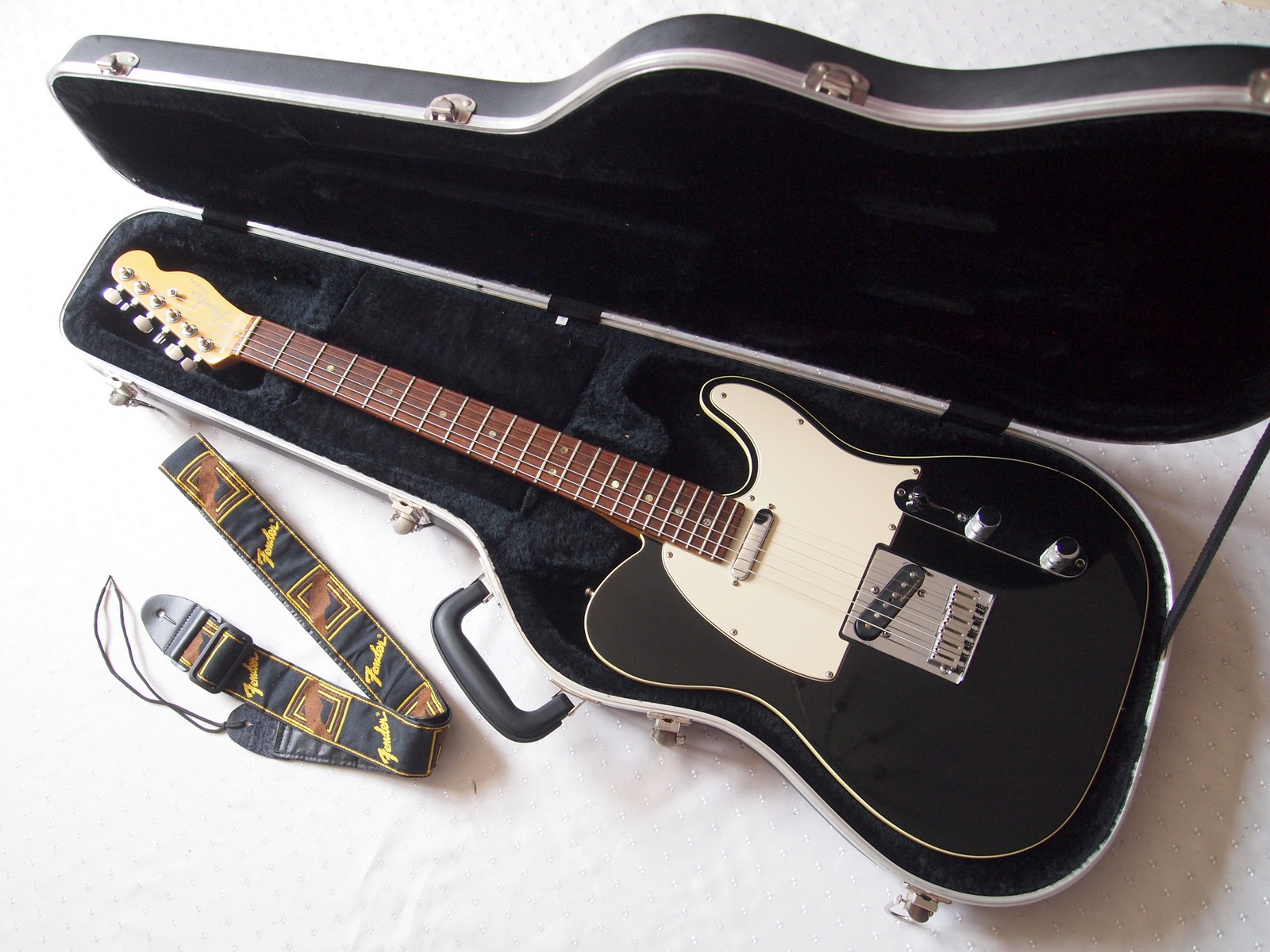 fendertlusadxblack.jpg