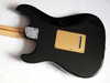 fenderamericandeluxestratocaster2007black2.jpg