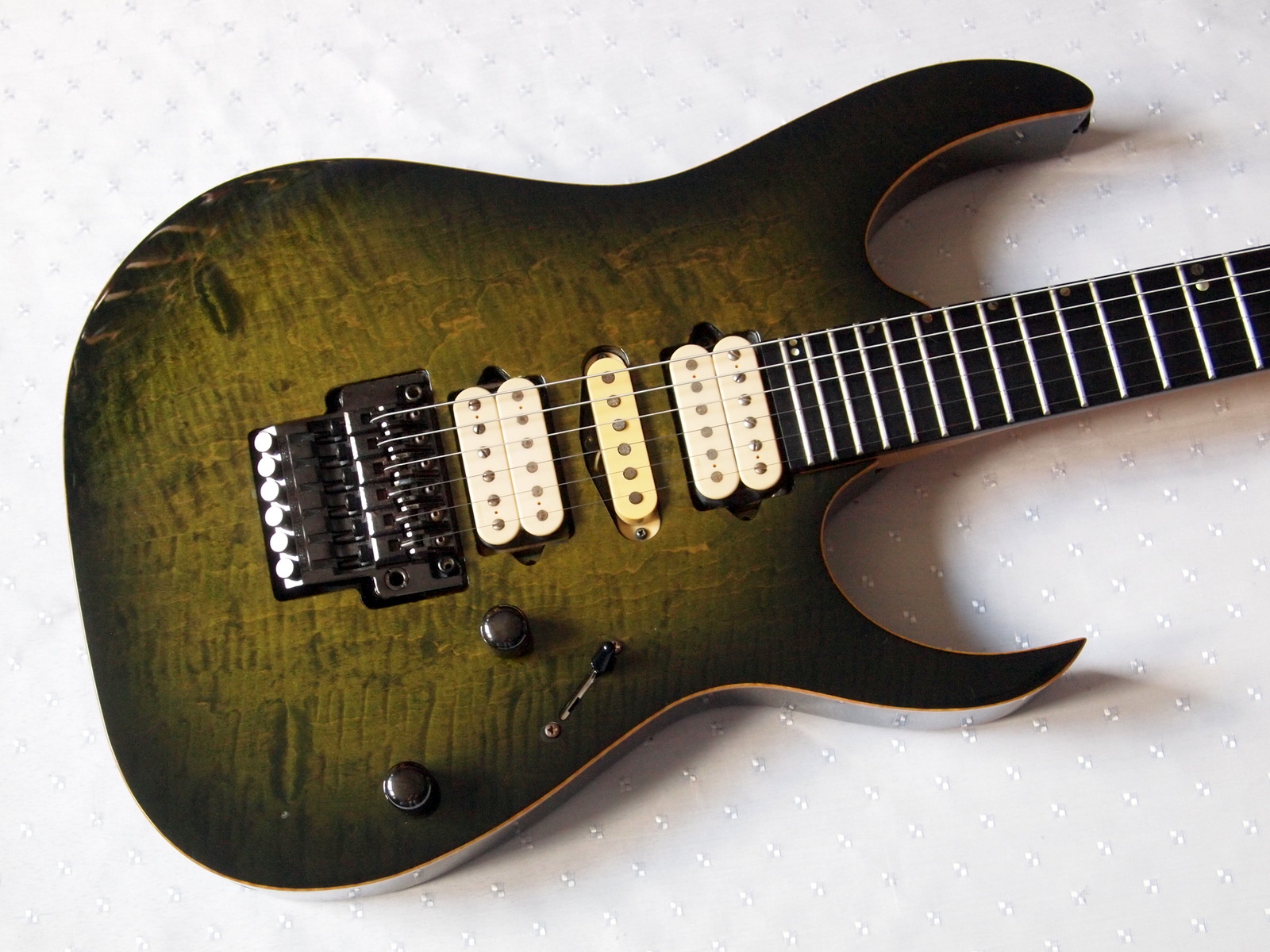 ibanezjcustomjccm1.jpg