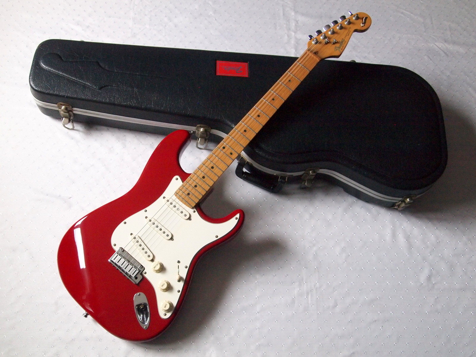 fenderstusa40ann.jpg