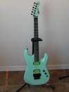 charvel5.jpg