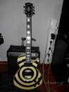 gibsonlespaulcustomzakkwyldebullseyereplica_33481702_1_f.jpg