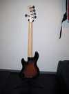 fender_v_2.jpg