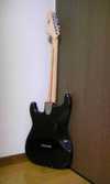 1976_fender_usa_strat_3.jpg