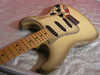 bigfender_strat_antigua_1979dscn9436.jpg